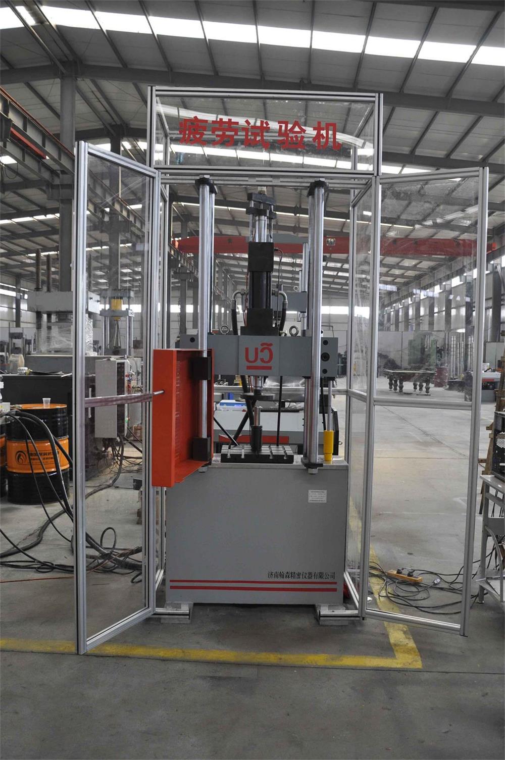 平衡杆总成疲劳试验机